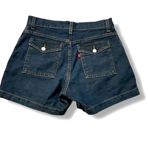 Y2K Levis Camp Shorts Blue Jean Denim Zip Fly Flap & Patch Pockets Retro Size 10 - Picture 7 of 9